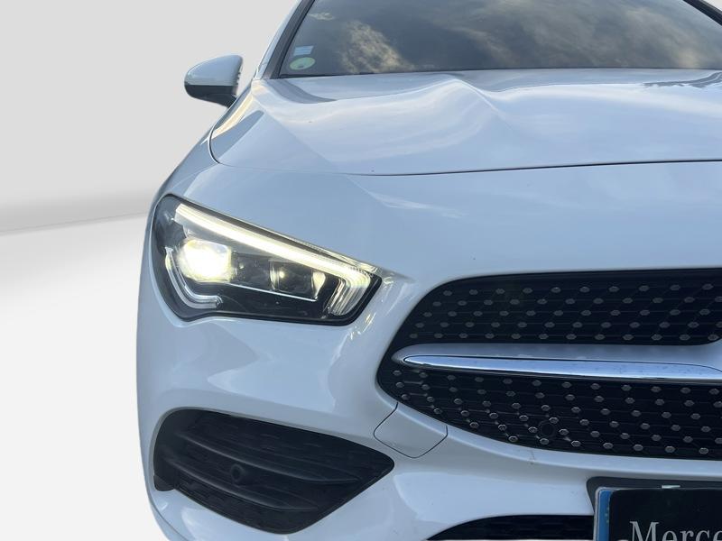 Image Mercedes-Benz CLA SHOOTING BRAKE CLA 200 d Shooting Brake AMG Line   CLA 200 d Shooting Brake AMG Line