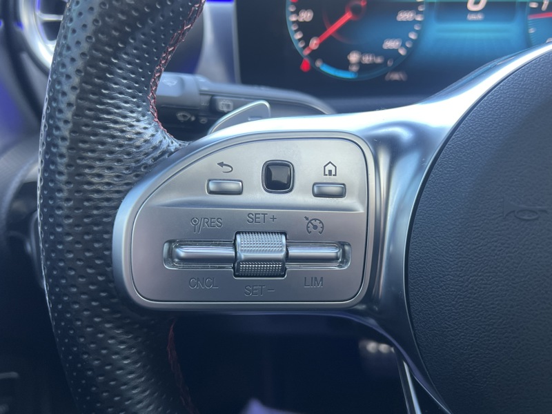 Image Mercedes-Benz CLA SHOOTING BRAKE CLA 200 d Shooting Brake AMG Line   CLA 200 d Shooting Brake AMG Line