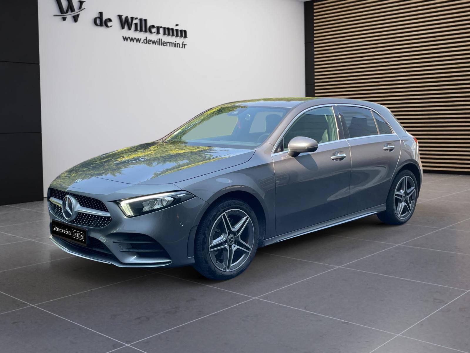 Photo MERCEDES CLASSE A Classe A 250 e 8G-DCT