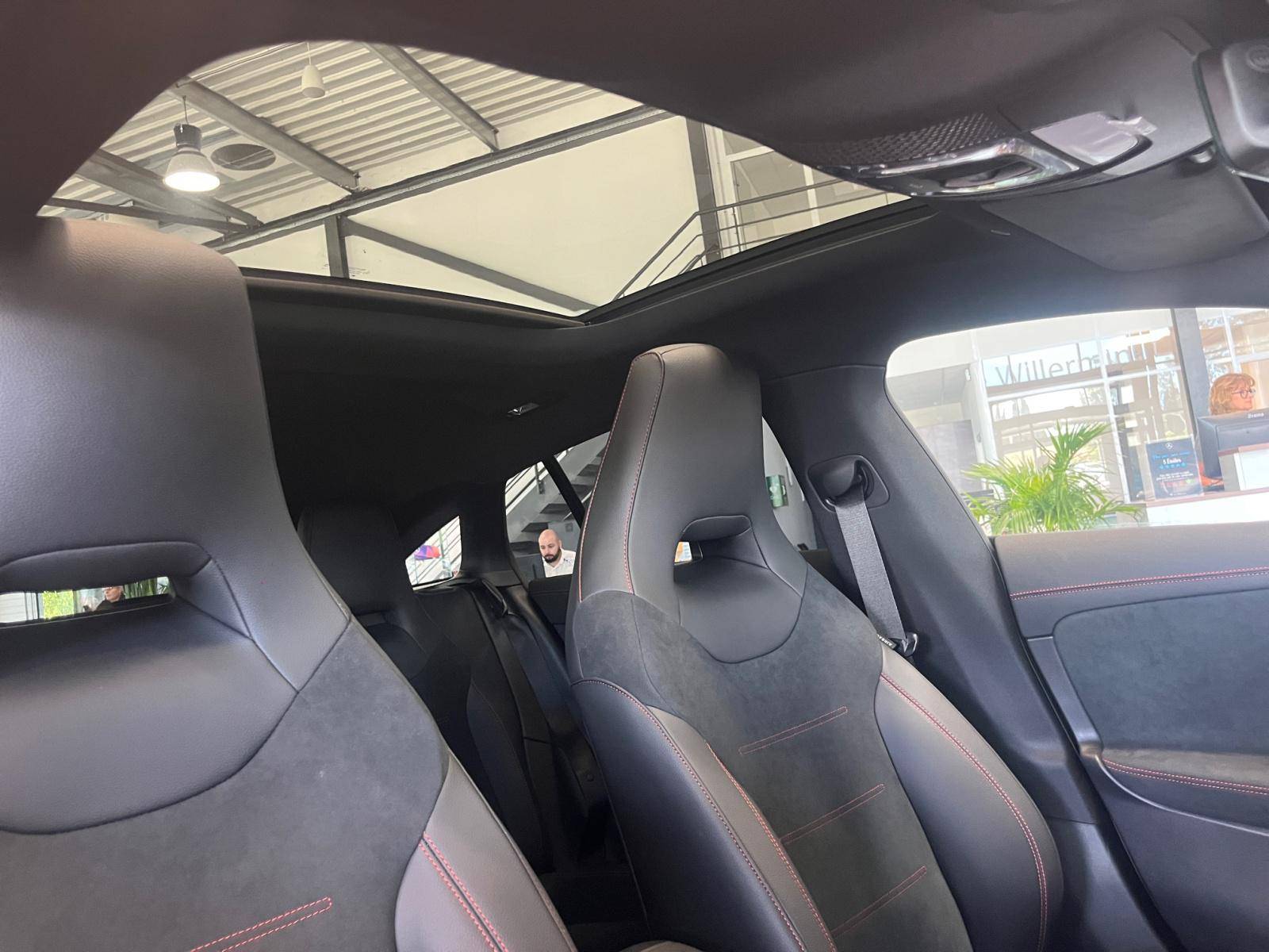 Image Mercedes-Benz CLA SHOOTING BRAKE CLA 200 Shooting Brake AMG Line  CLA 200 Shooting Brake AMG Line CLA 200 Shooting Brake AMG Line