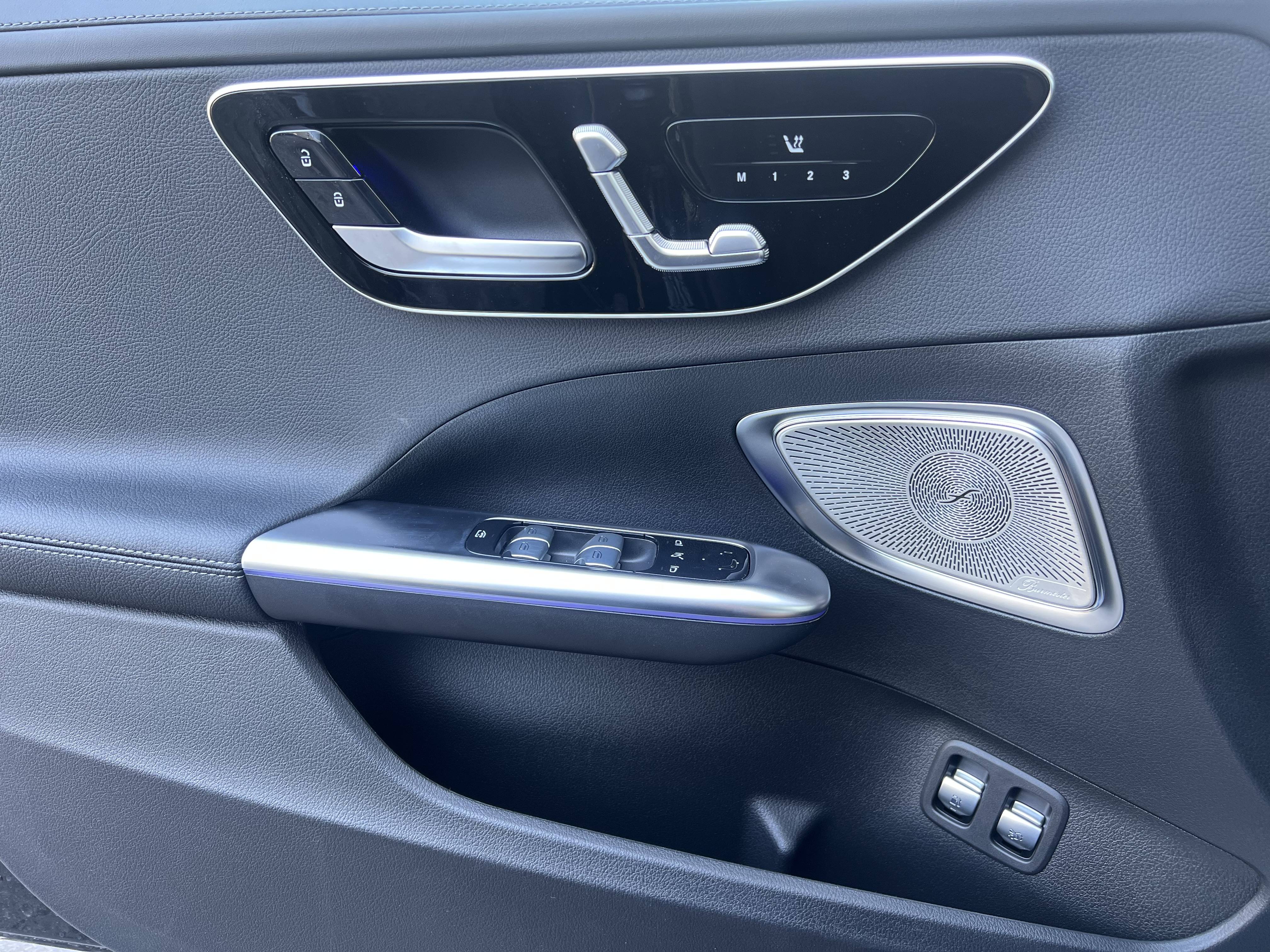 Image Mercedes-Benz CLASSE C BREAK Classe C 300 e Hybrid EQ Break AMG Line  Classe C 300 e Hybrid EQ Break AMG Line Classe C 300 e Hybrid EQ Break AMG Line