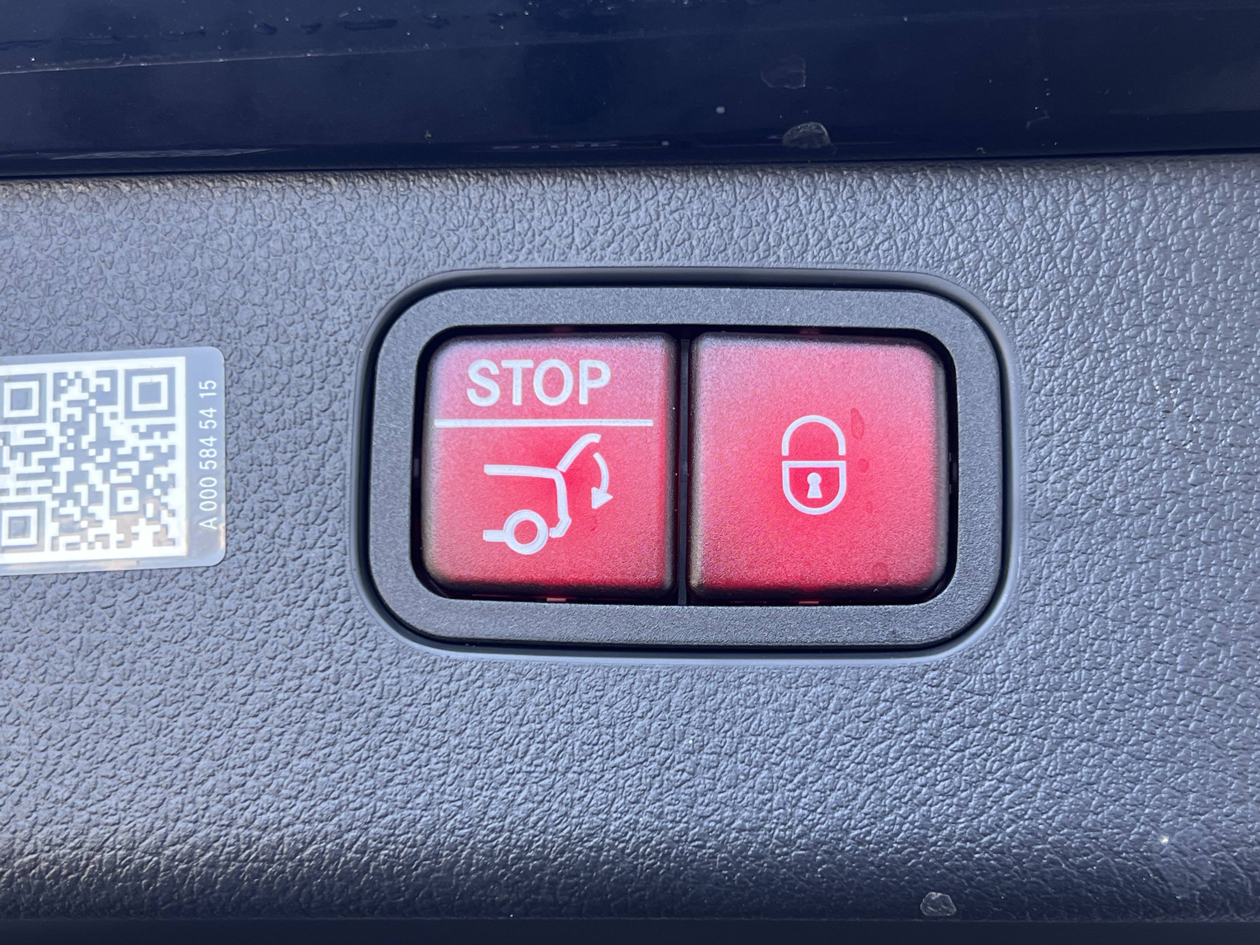 Image Mercedes-Benz CLASSE C BREAK Classe C 300 e Hybrid EQ Break AMG Line  Classe C 300 e Hybrid EQ Break AMG Line Classe C 300 e Hybrid EQ Break AMG Line