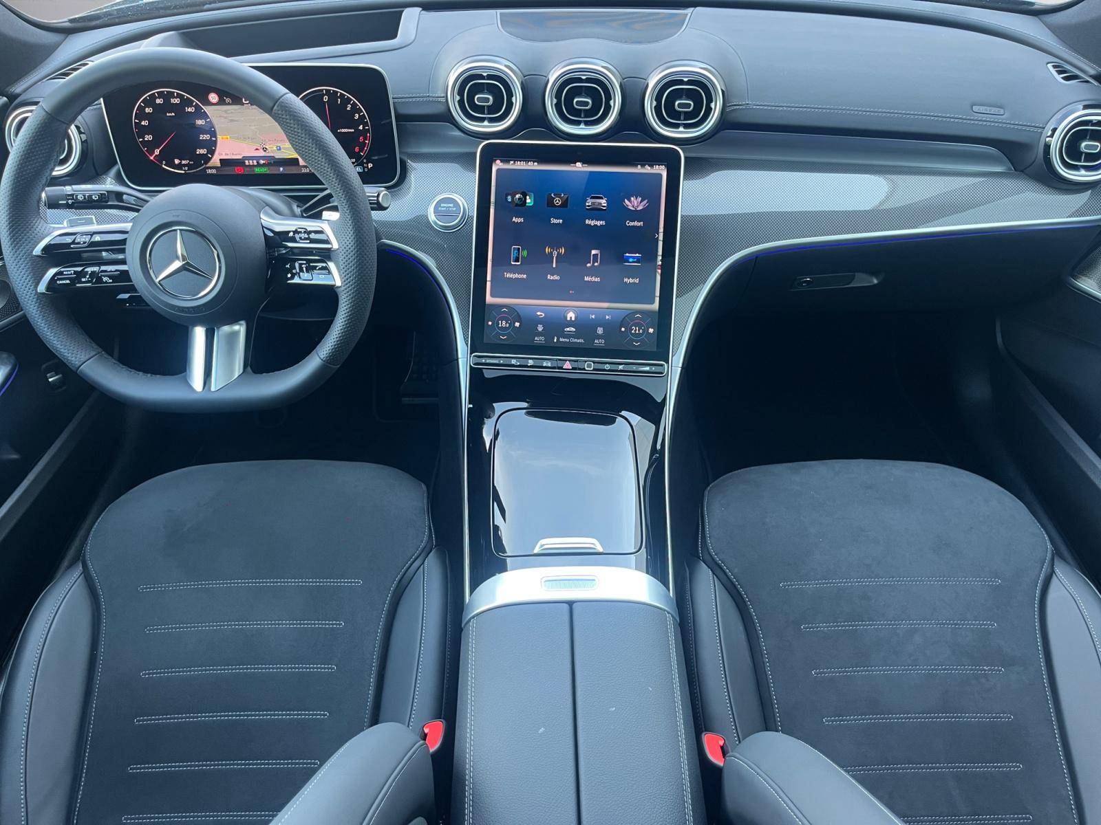 Image Mercedes-Benz CLASSE C BREAK Classe C 300 de Hybrid EQ Break AMG Line  Classe C 300 d e Hybrid EQ Break AMG Line Classe C 300 de Hybrid EQ Break AMG Line