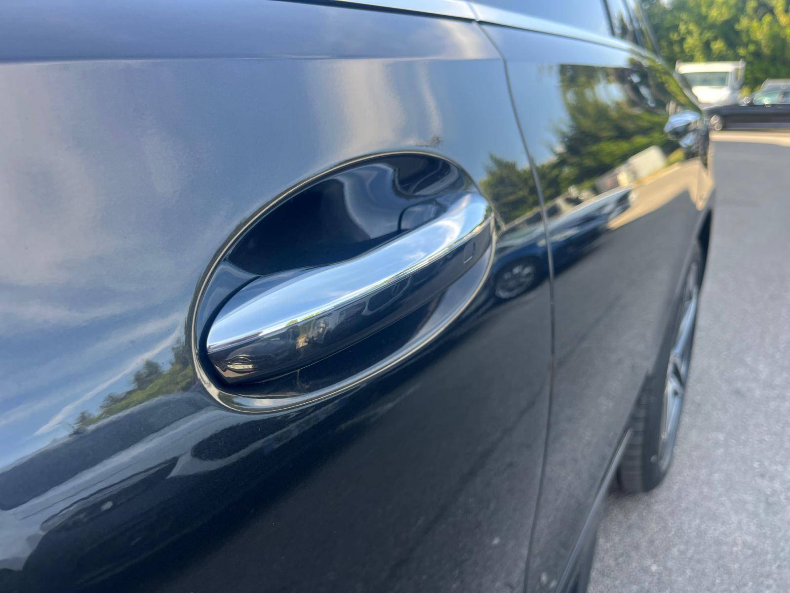 Image Mercedes-Benz CLASSE C BREAK Classe C 300 de Hybrid EQ Break AMG Line  Classe C 300 d e Hybrid EQ Break AMG Line Classe C 300 de Hybrid EQ Break AMG Line