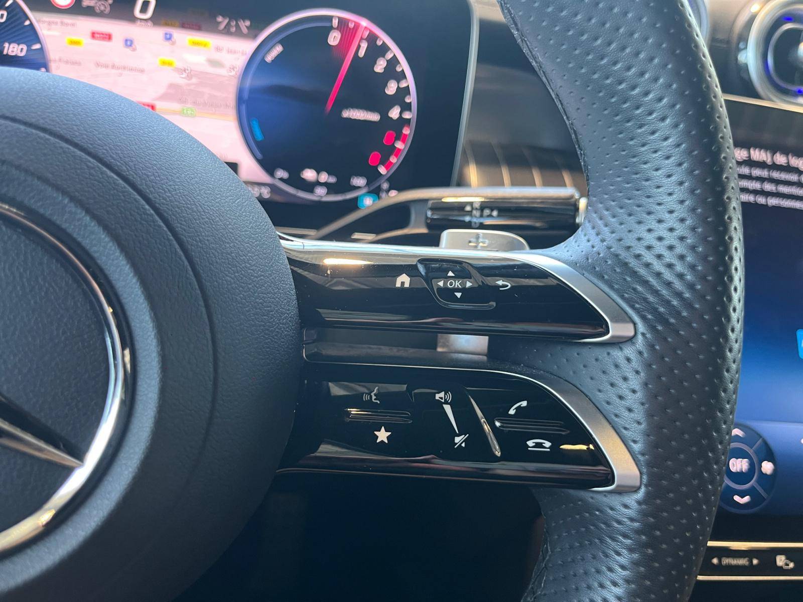 Image Mercedes-Benz GLC SUV GLC 300 de 4MATIC AMG Line  GLC 300de 4MATIC AMG Line GLC 300 de 4MATIC AMG Line