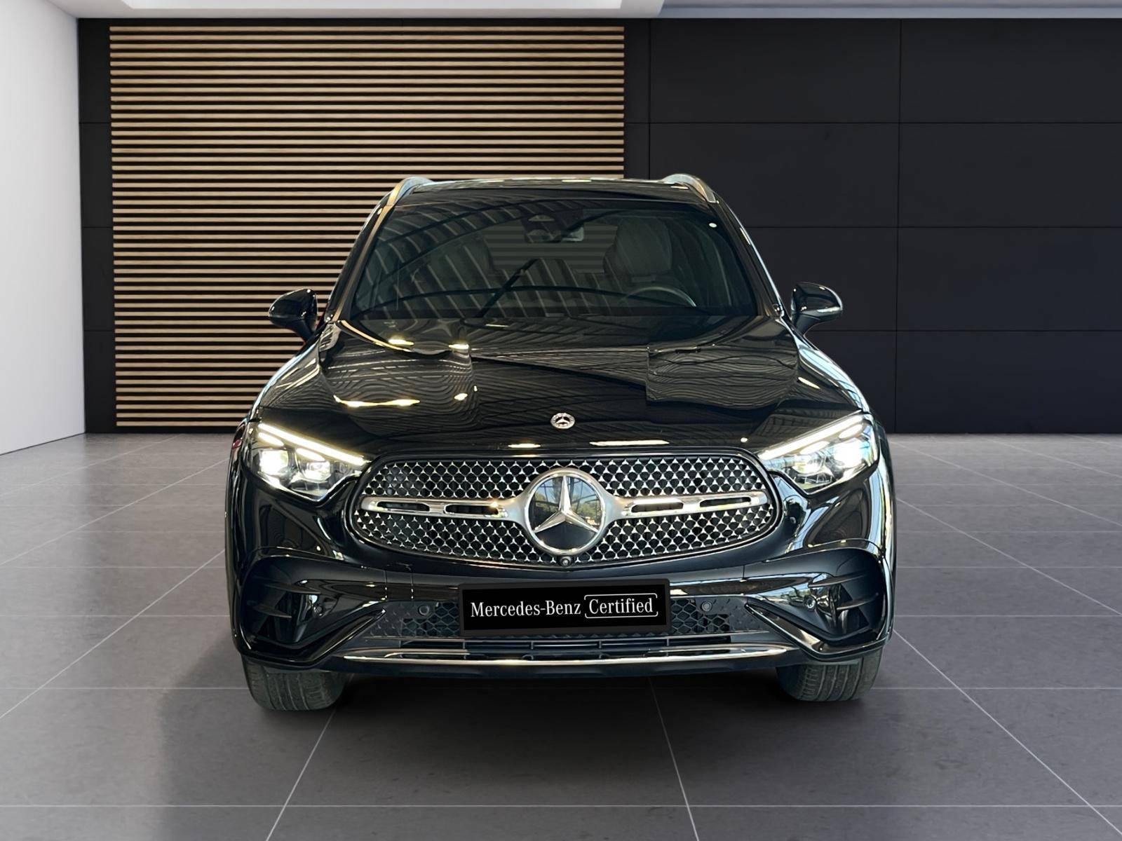 Image Mercedes-Benz GLC SUV GLC 300 de 4MATIC AMG Line  GLC 300de 4MATIC AMG Line GLC 300 de 4MATIC AMG Line