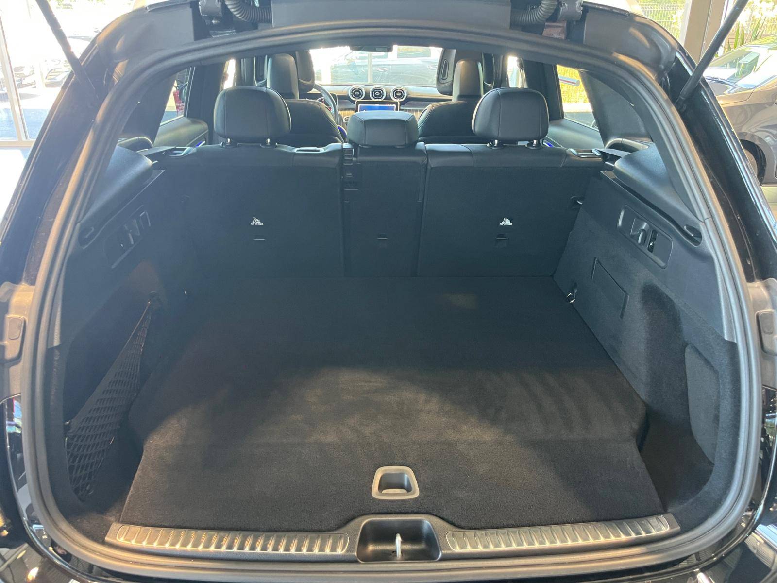 Image Mercedes-Benz GLC SUV GLC 300 de 4MATIC AMG Line  GLC 300de 4MATIC AMG Line GLC 300 de 4MATIC AMG Line