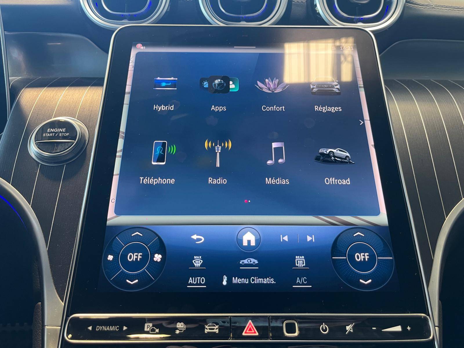 Image Mercedes-Benz GLC SUV GLC 300 de 4MATIC AMG Line  GLC 300de 4MATIC AMG Line GLC 300 de 4MATIC AMG Line