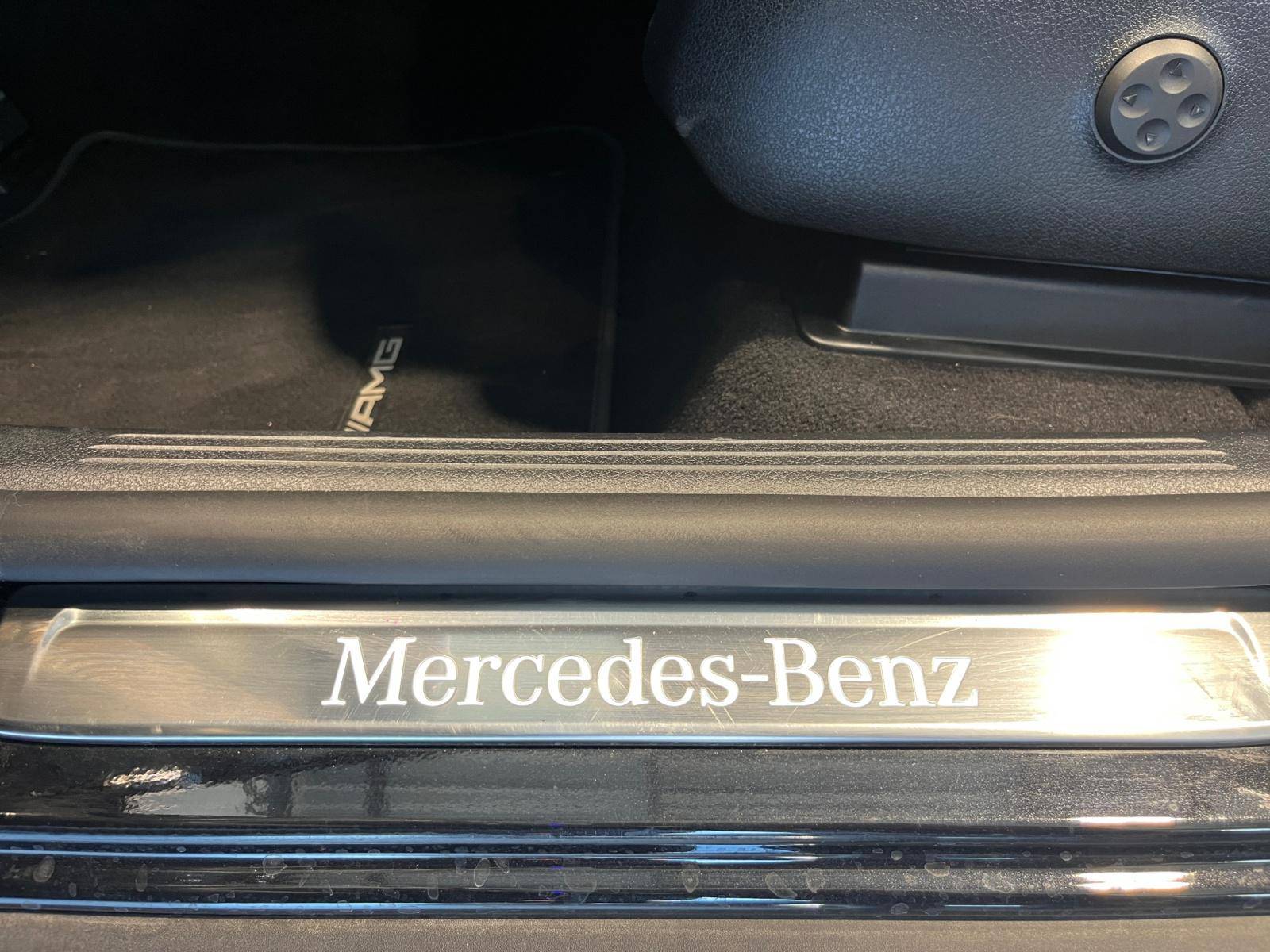 Image Mercedes-Benz GLC SUV GLC 300 de 4MATIC AMG Line  GLC 300de 4MATIC AMG Line GLC 300 de 4MATIC AMG Line