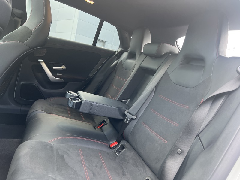 Image Mercedes-Benz CLA SHOOTING BRAKE CLA 200 Shooting Brake AMG Line   CLA 200 Shooting Brake AMG Line