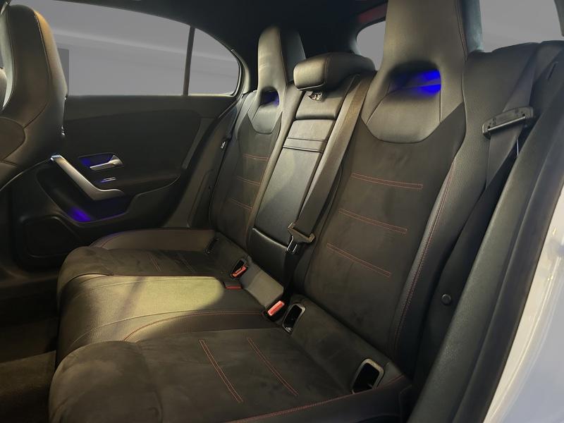 Image Mercedes-Benz CLASSE A A 180 d AMG Line Classe A 180 d 7G-DCT AMG Line A 180 d