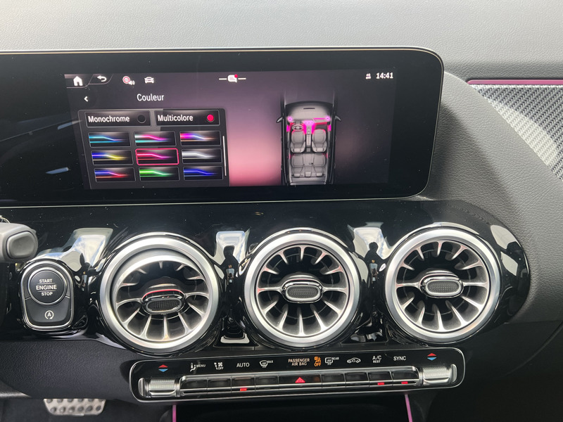 Image Mercedes-Benz GLA 200 d AMG Line AMG Line GLA 200 d 8G-DCT AMG Line 200 d AMG Line