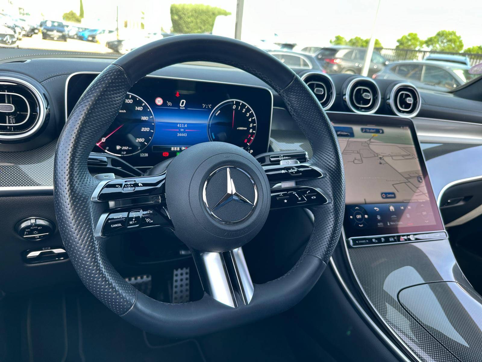 Image Mercedes-Benz GLC COUPÉ GLC 300 e Hybrid EQ 4MATIC Coupé AMG Line  GLC COUPE 300e AMG LINE 4MATIC GLC 300 e Hybrid EQ 4MATIC Coupé AMG Line