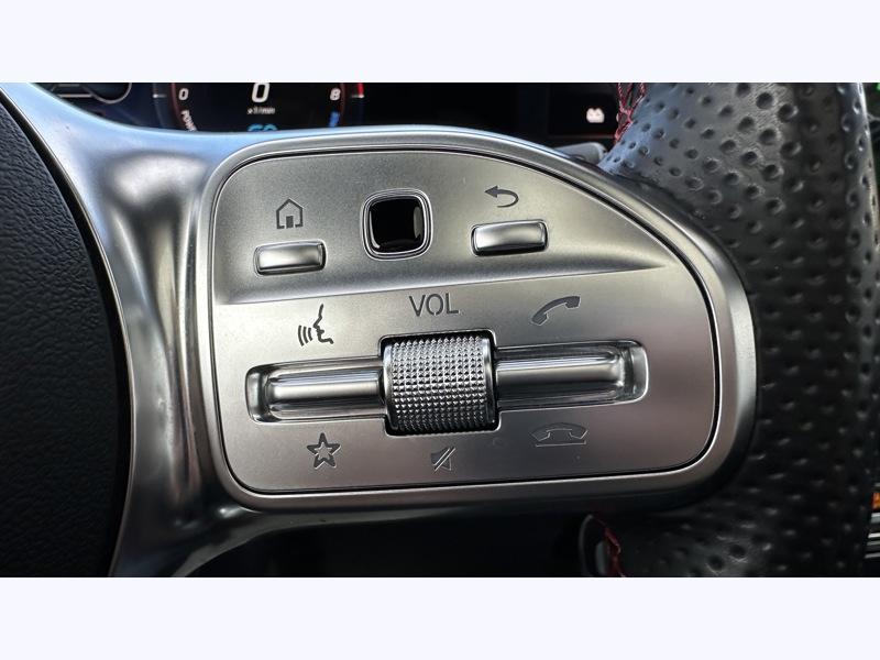 Image Mercedes-Benz GLA 250 e AMG Line   250 e AMG Line