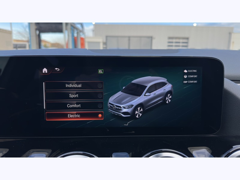 Image Mercedes-Benz GLA 250 e AMG Line   250 e AMG Line