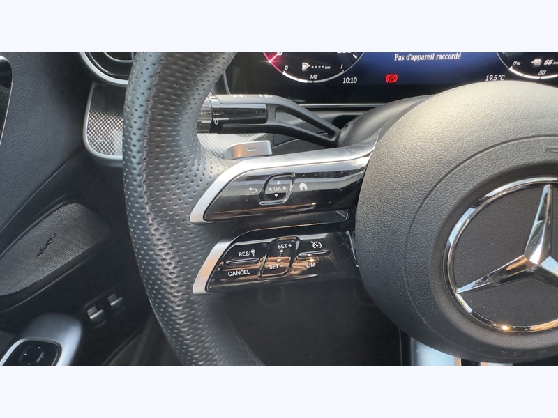 Image Mercedes-Benz CLASSE C BERLINE Classe C 300 e Hybrid EQ Berline AMG Line  Classe C 300 e 4MATIC Berline AMG line Classe C 300 e Hybrid EQ Berline AMG Line