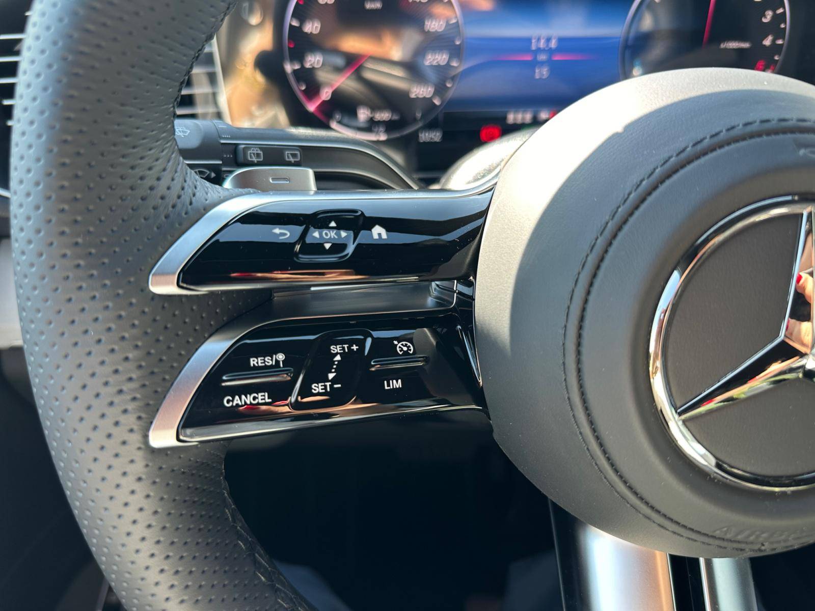 Image Mercedes-Benz GLE 350 de Hybrid EQ 4MATIC AMG Line  GLE 350 de Hybrid EQ 4MATIC AMG Line 350 de Hybrid EQ 4MATIC AMG Line