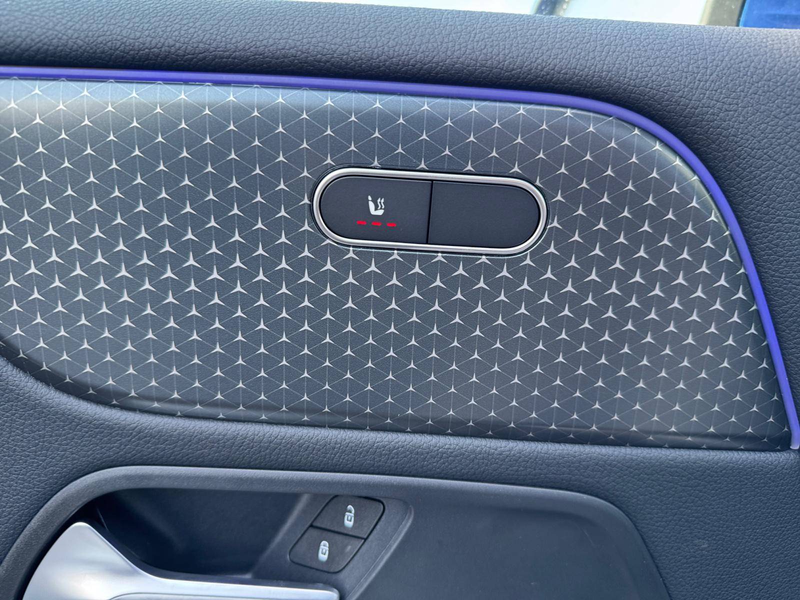 Image Mercedes-Benz EQB 250+ Business Edition  EQB 250+ Business Edition 250+ Business Edition