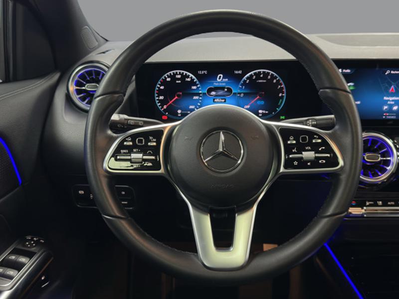 Image Mercedes-Benz GLA 250 e Business Line   250 e Business Line