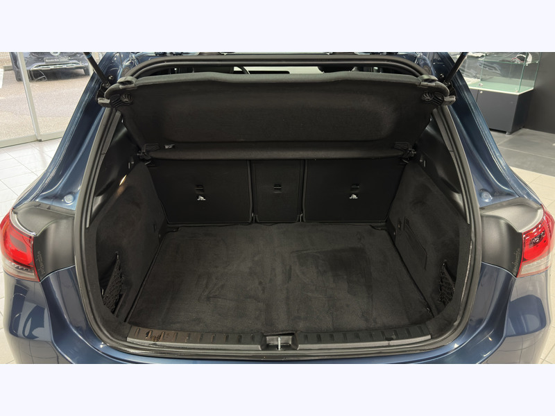 Image Mercedes-Benz GLA 250 e Business Line   250 e Business Line