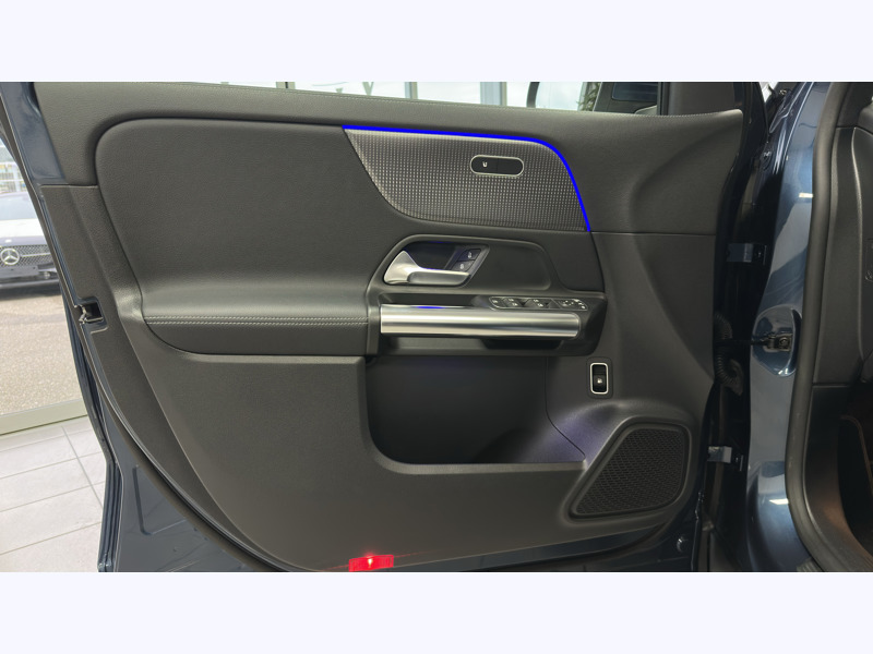 Image Mercedes-Benz GLA 250 e Business Line   250 e Business Line