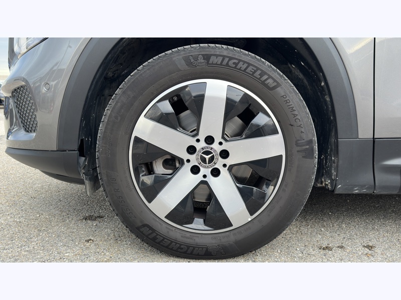 Image Mercedes-Benz GLB 200 d Business Line   200 d Business Line