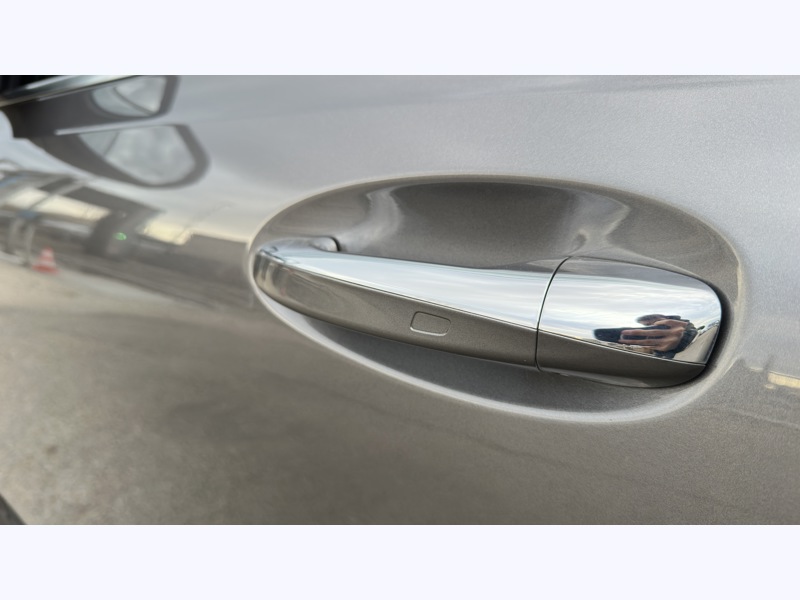 Image Mercedes-Benz GLB 200 d Business Line   200 d Business Line