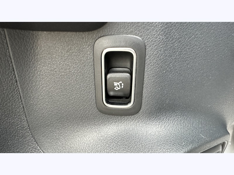 Image Mercedes-Benz GLB 200 d Business Line   200 d Business Line