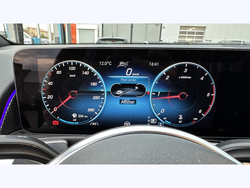 Image Mercedes-Benz GLB 200 d Business Line   200 d Business Line