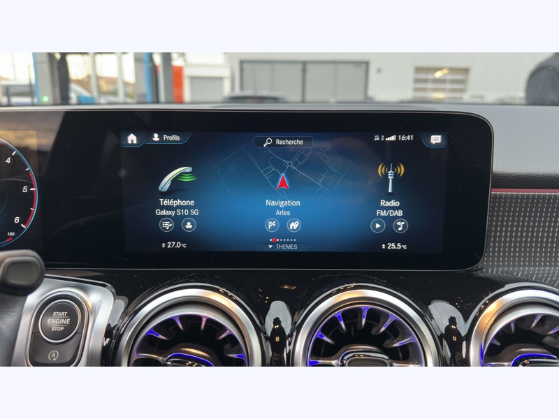 Image Mercedes-Benz GLB 200 d Business Line   200 d Business Line