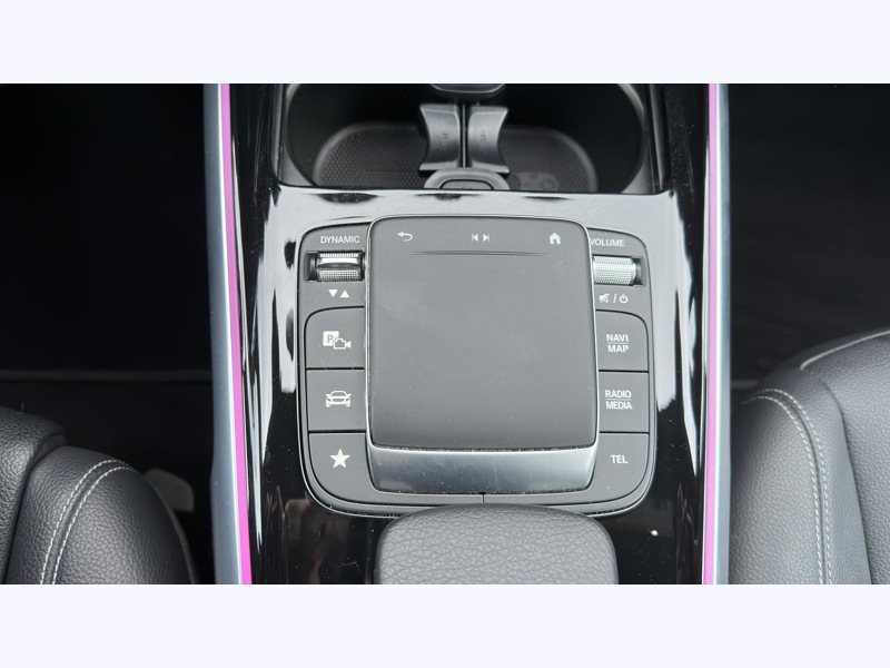 Image Mercedes-Benz GLB 200 d Business Line   200 d Business Line