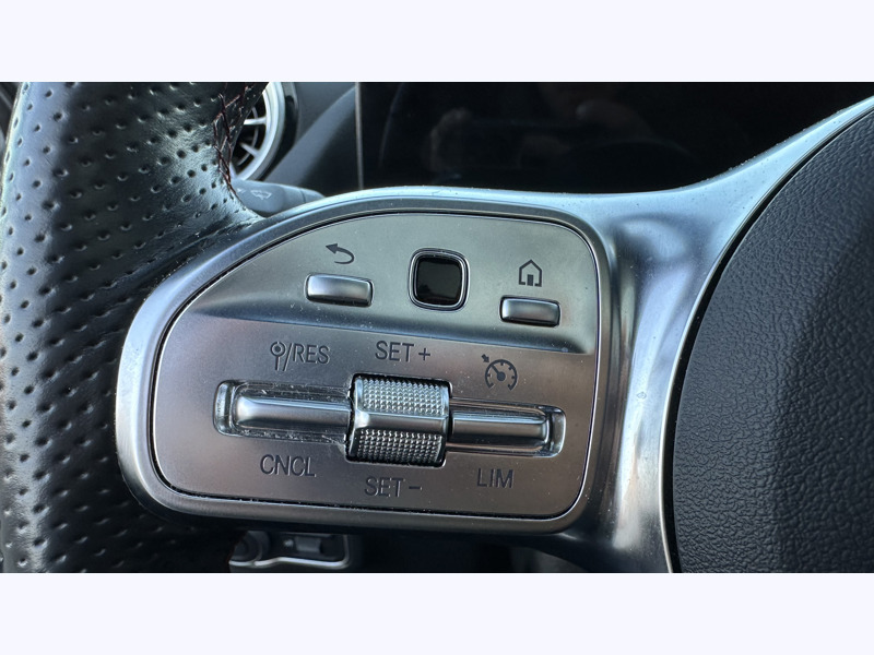 Image Mercedes-Benz EQA 250 AMG Line   250 AMG Line