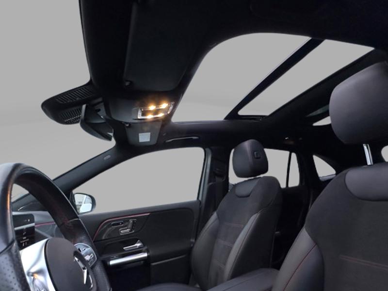 Image Mercedes-Benz GLA 200 AMG Line  GLA 200 7G-DCT AMG Line 200 AMG Line