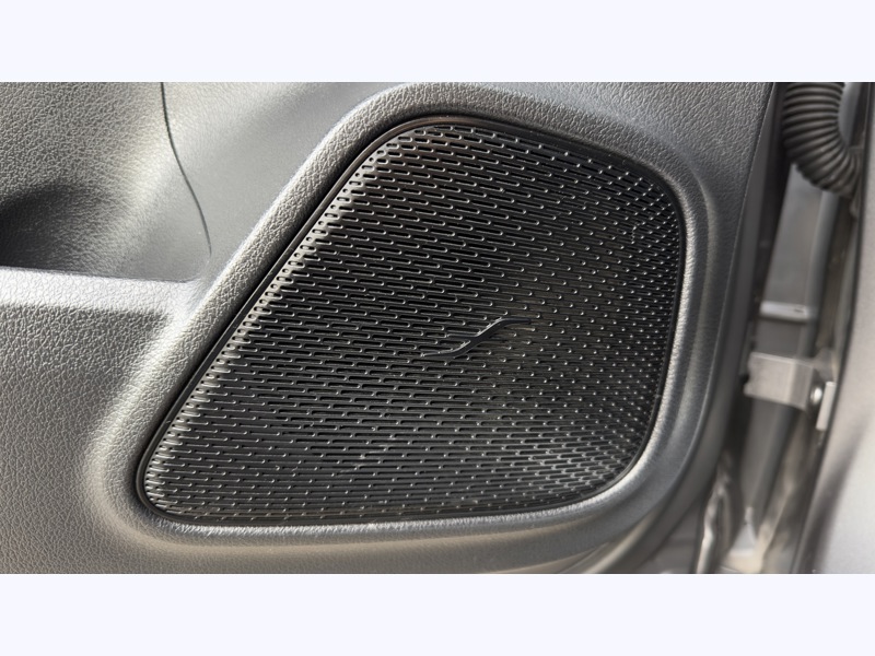 Image Mercedes-Benz GLA 200 AMG Line  GLA 200 7G-DCT AMG Line 200 AMG Line