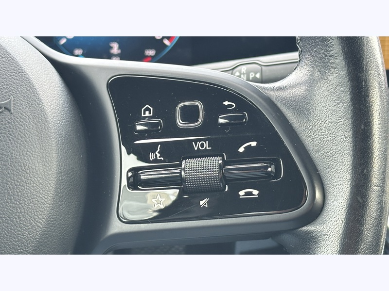 Image Mercedes-Benz CLASSE A 180 d Business Line   180 d Business Line