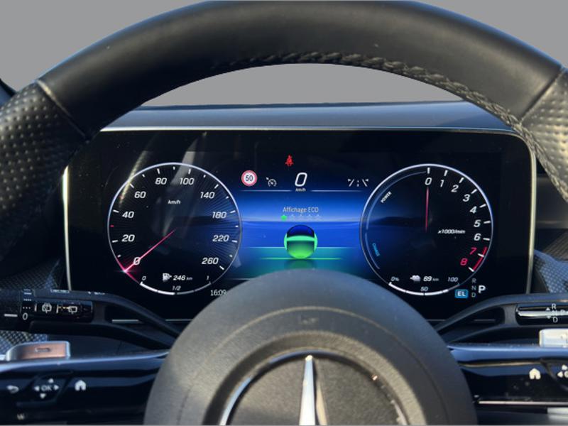 Image Mercedes-Benz GLC SUV GLC 300 e  Hybrid EQ 4MATIC AMG Line   GLC 300 e  Hybrid EQ 4MATIC AMG Line