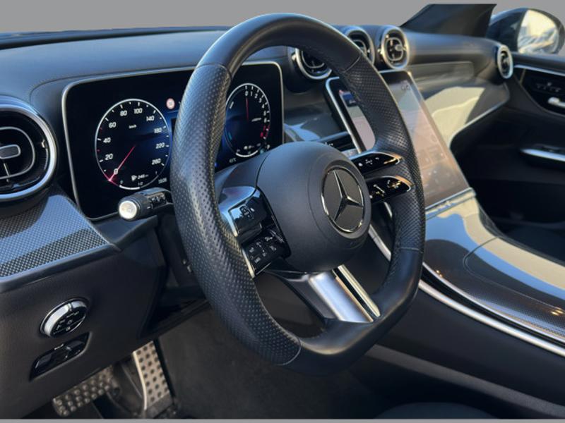 Image Mercedes-Benz GLC SUV GLC 300 e  Hybrid EQ 4MATIC AMG Line   GLC 300 e  Hybrid EQ 4MATIC AMG Line