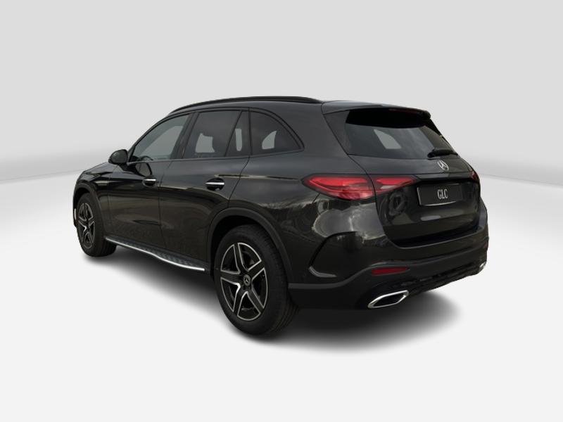 Image Mercedes-Benz GLC SUV GLC 220 d 4MATIC AMG Line  GLC 220 d 4MATIC AMG Line GLC 220 d 4MATIC AMG Line