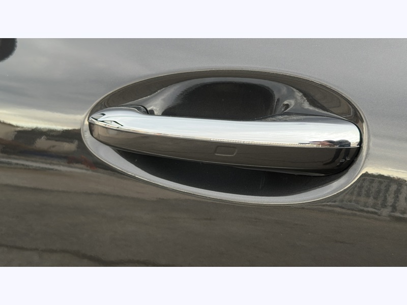 Image Mercedes-Benz GLC SUV GLC 220 d 4MATIC AMG Line  GLC 220 d 4MATIC AMG Line GLC 220 d 4MATIC AMG Line