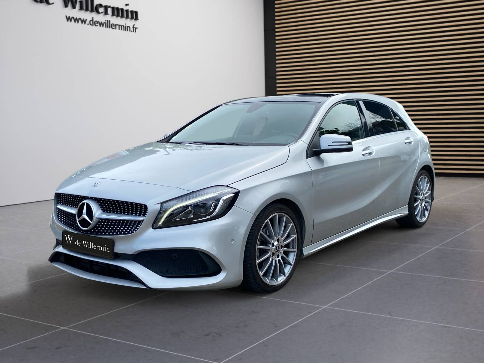 Photo MERCEDES CLASSE A Classe A 200 d 7G-DCT