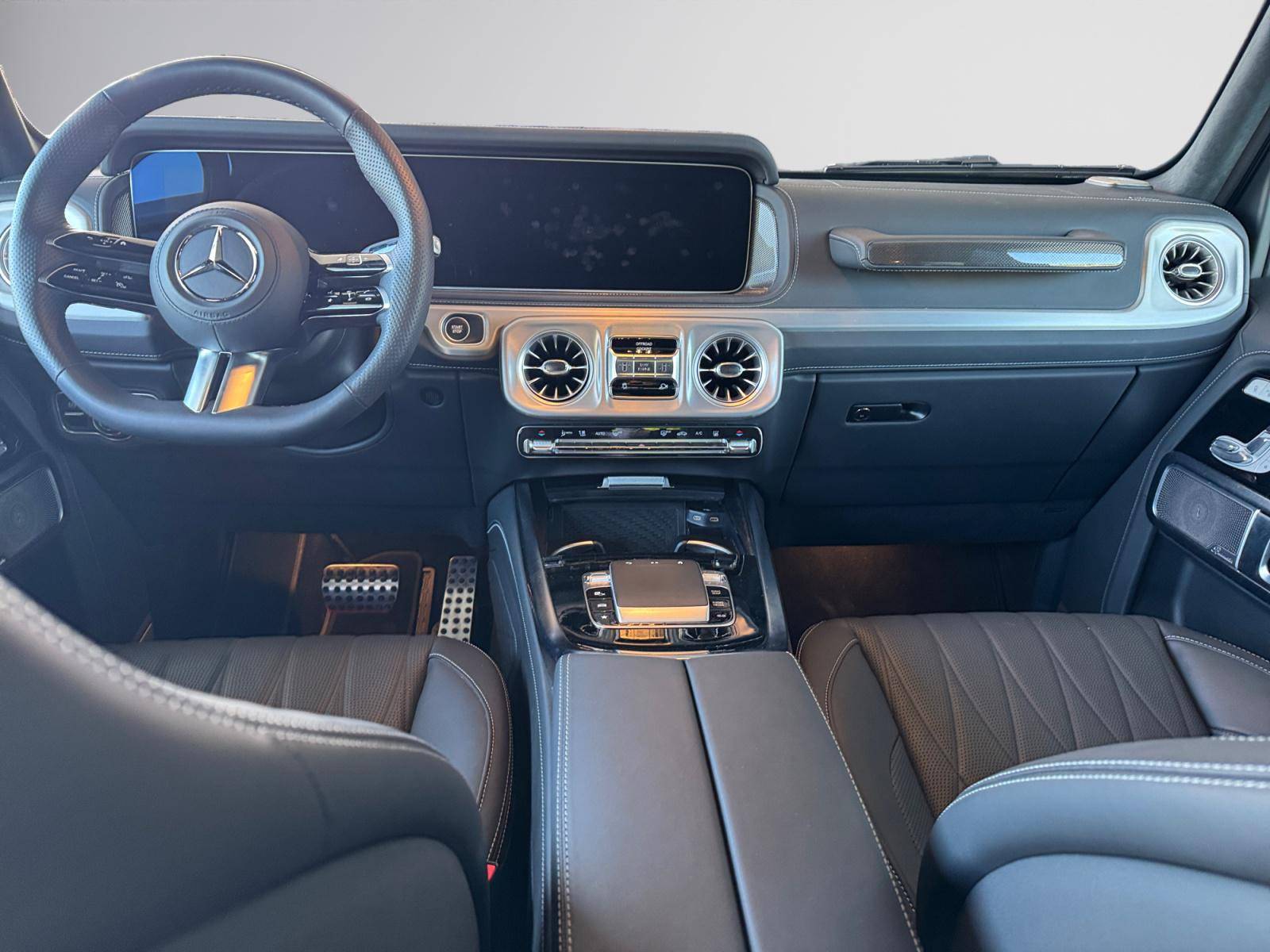 Image Mercedes-Benz CLASSE G G 580 avec technologie EQ AMG Line  G 580 avec technologie EQ AMG Line G 580 avec technologie EQ AMG Line