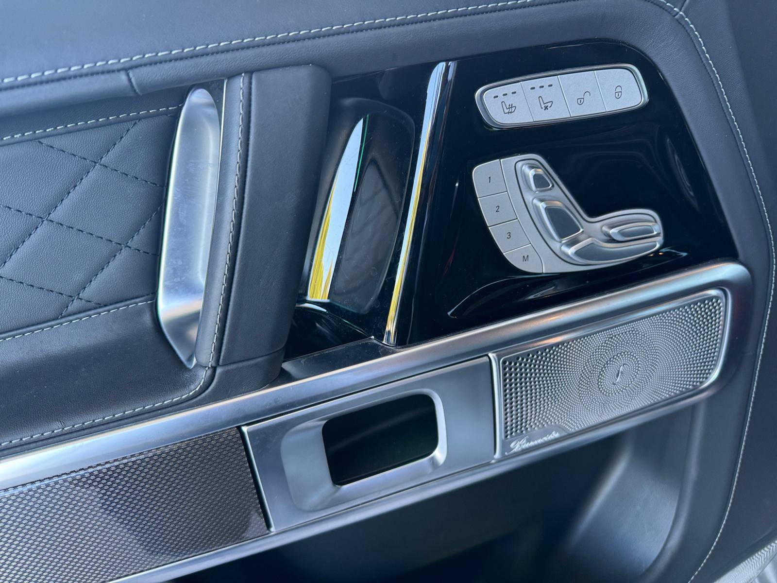 Image Mercedes-Benz CLASSE G G 580 avec technologie EQ AMG Line  G 580 avec technologie EQ AMG Line G 580 avec technologie EQ AMG Line