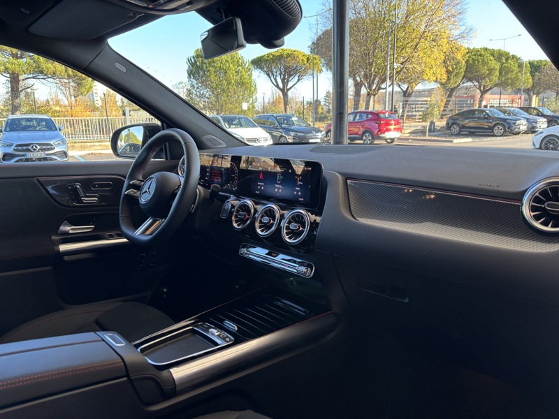 Image Mercedes-Benz GLA 250 e Hybrid EQ AMG Line  GLA 250 e Hybrid EQ AMG Line 250 e Hybrid EQ AMG Line