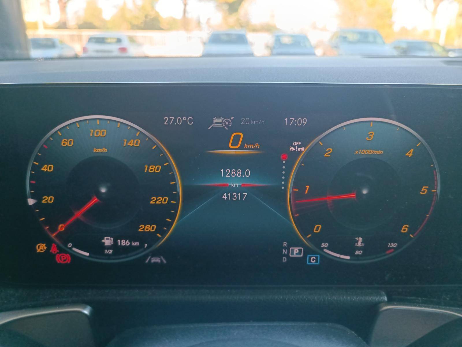 Image Mercedes-Benz GLB 200 d AMG Line  GLB 200 d AMG Line 200 d AMG Line