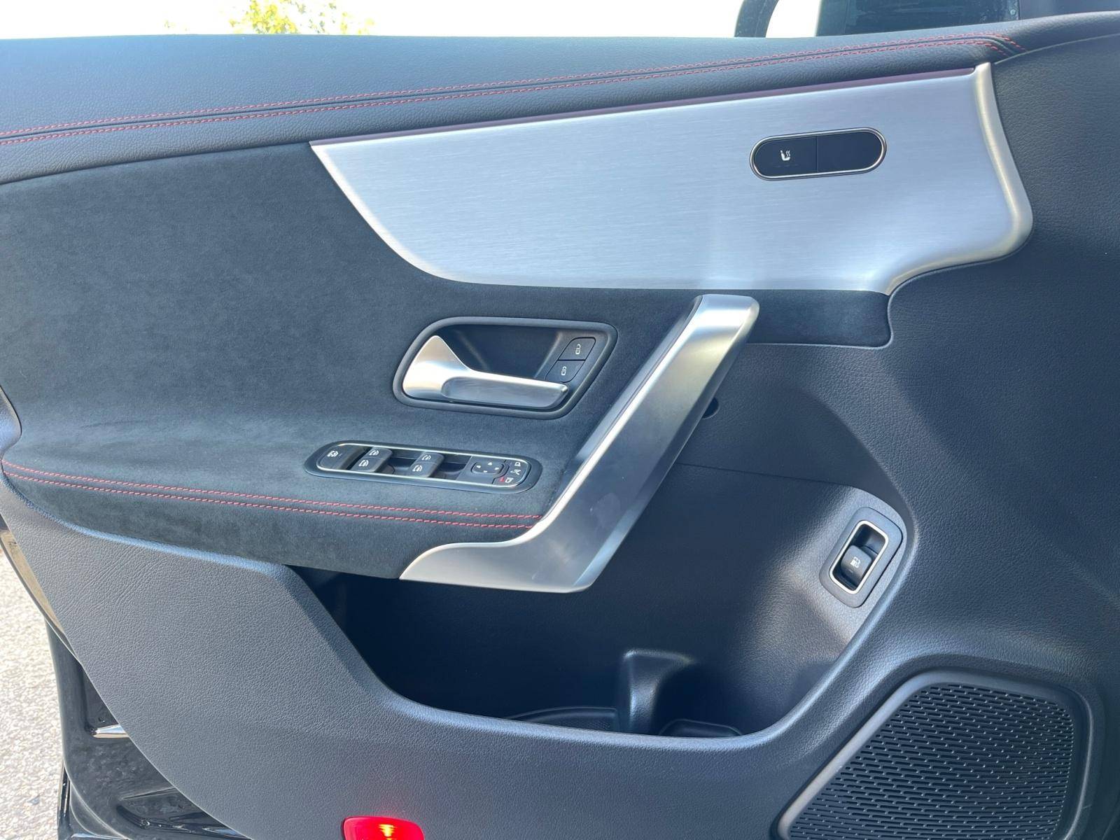 Image Mercedes-Benz CLA SHOOTING BRAKE CLA 250 e Shooting Brake AMG Line  CLA 250 e Shooting Brake AMG Line CLA 250 e Shooting Brake AMG Line