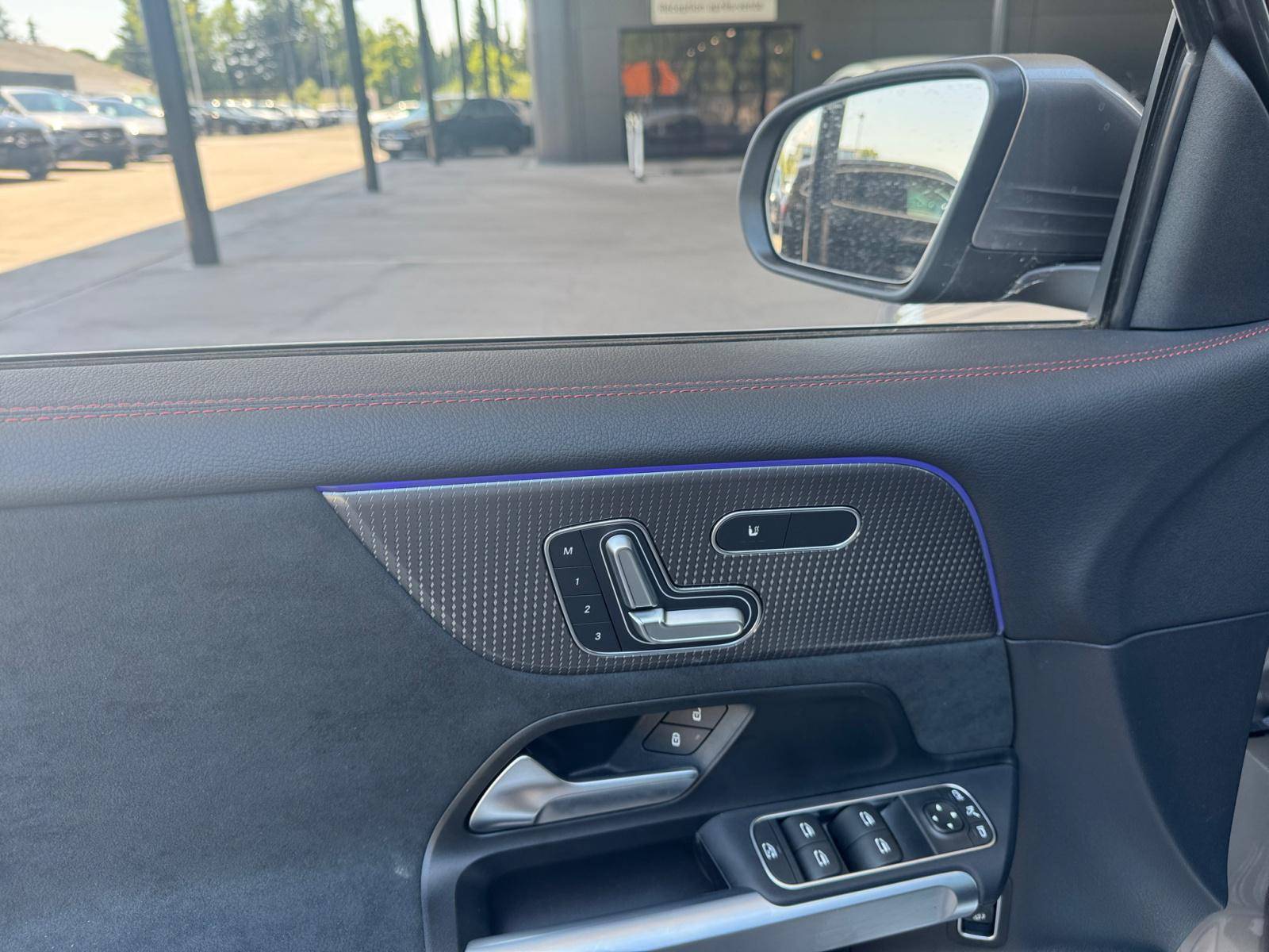 Image Mercedes-Benz EQB 250 AMG Line  EQB 250 AMG Line 250 AMG Line