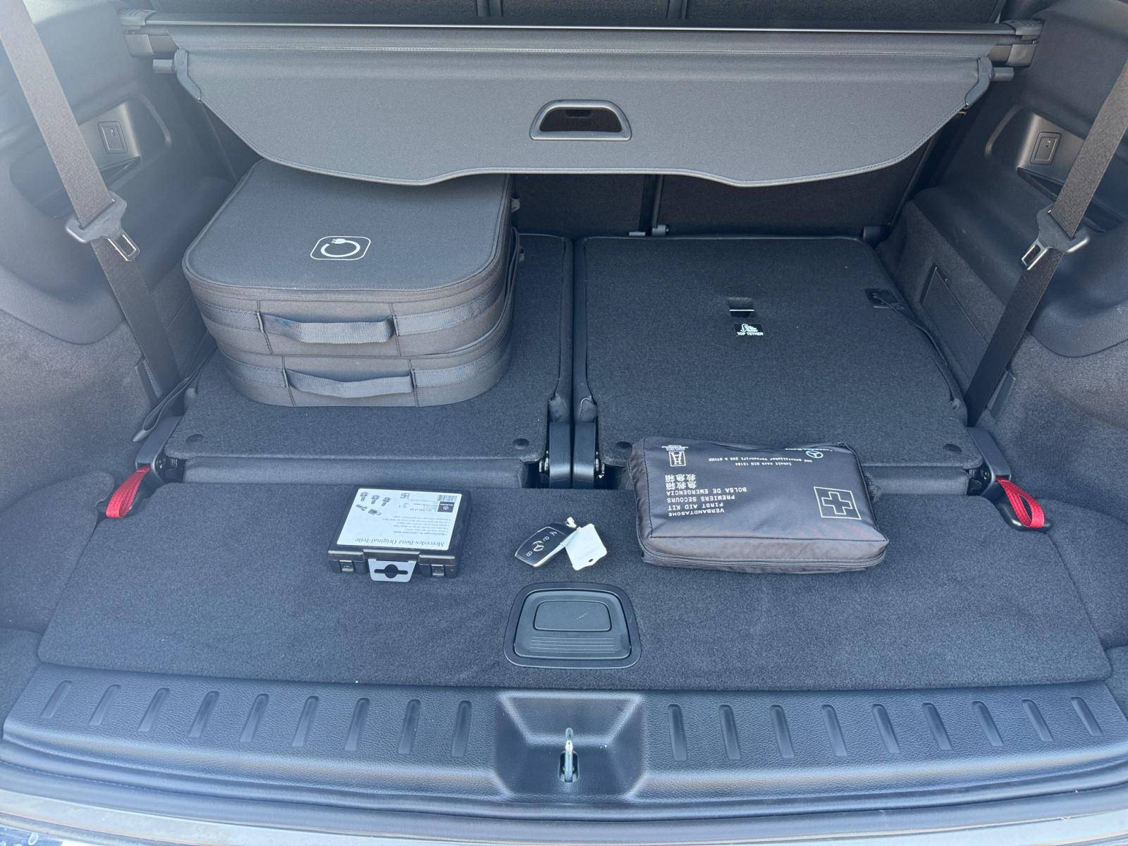 Image Mercedes-Benz EQB 250 AMG Line  EQB 250 AMG Line 250 AMG Line