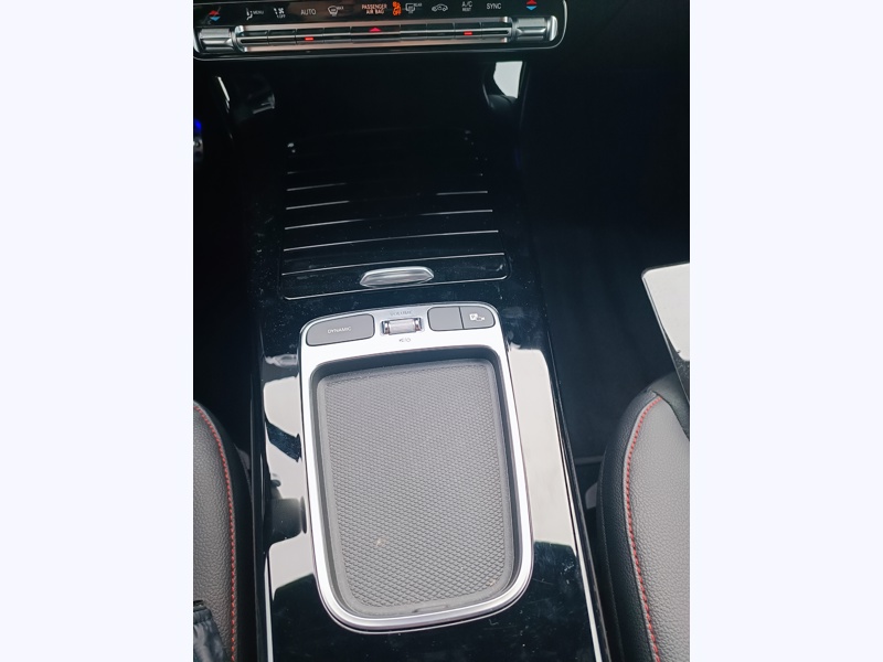 Image Mercedes-Benz CLASSE A 200 d AMG Line   200 d AMG Line