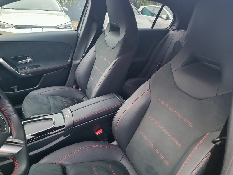 Image Mercedes-Benz CLASSE A 200 d AMG Line   200 d AMG Line