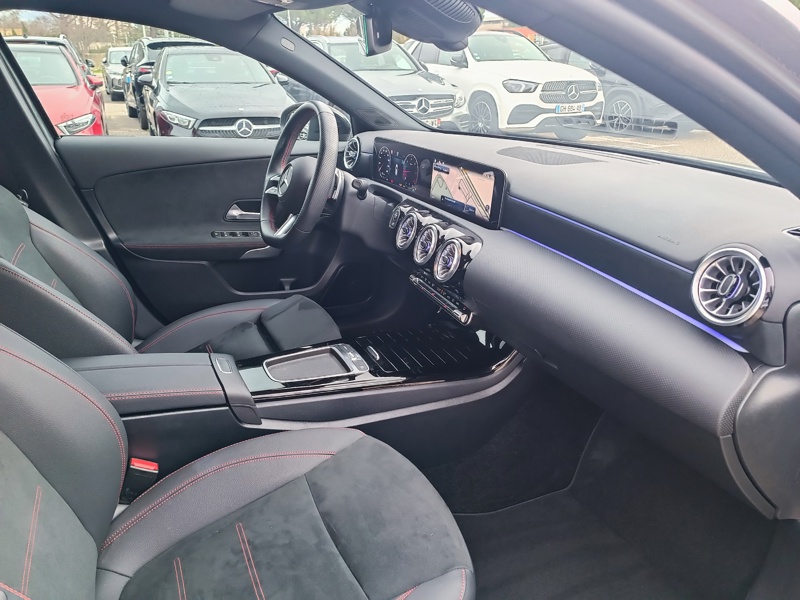 Image Mercedes-Benz CLASSE A 200 d AMG Line   200 d AMG Line